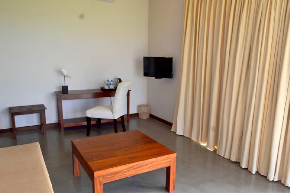 Hotel Kethaka Aga Tissamaharama Esterno foto