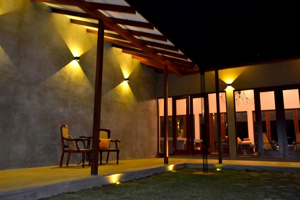Hotel Kethaka Aga Tissamaharama Esterno foto